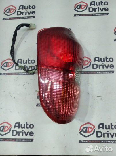 Фонарь левый Toyota Rav4 ACA20 1AZ 2001