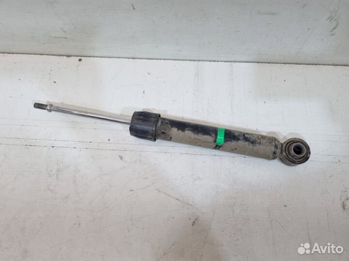 Амортизатор задний Toyota Camry V70 2018