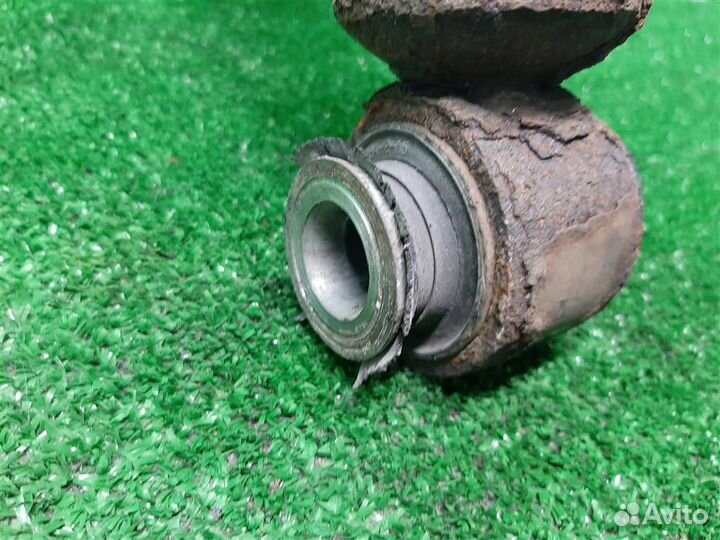 Стойка амортизатора передняя правая Peugeot 407