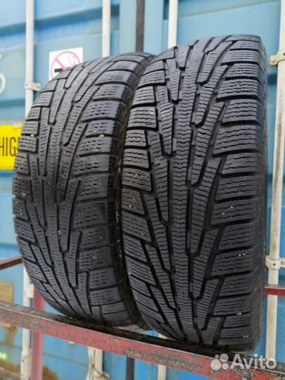 Nokian Tyres Hakkapeliitta R SUV 235/65 R17