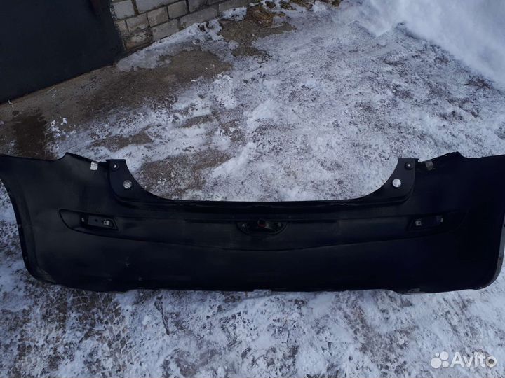 Бампер задний Nissan Note e11