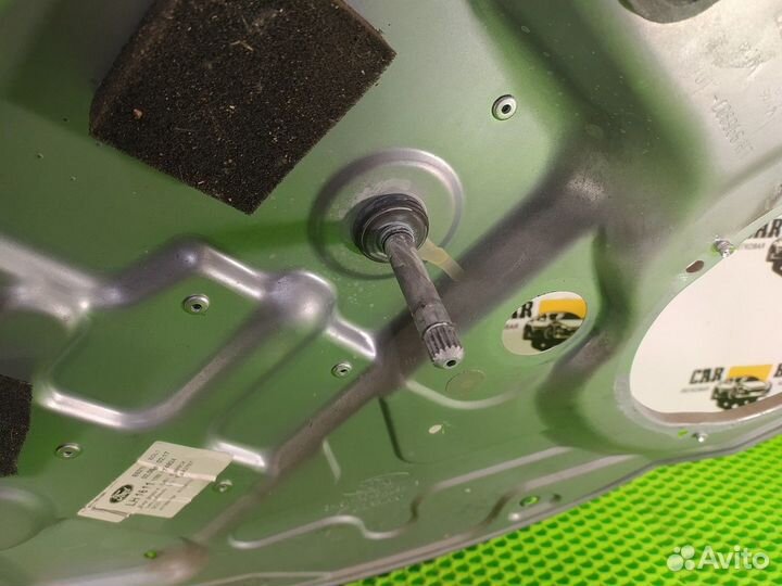 Стеклоподъемник механический задний левый L