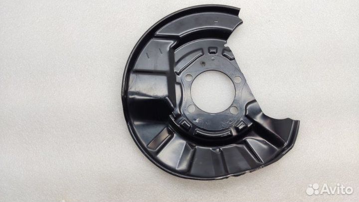 Пыльник тормозного диска задний левый Toyota Camry