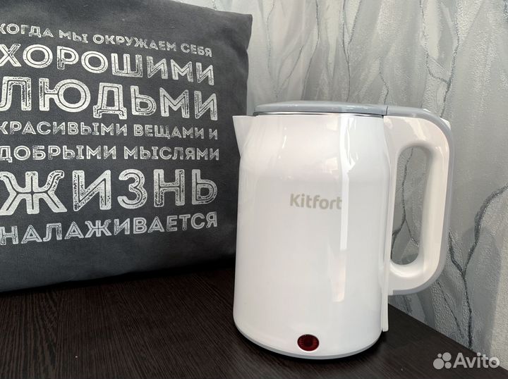 Чайник электрический новый