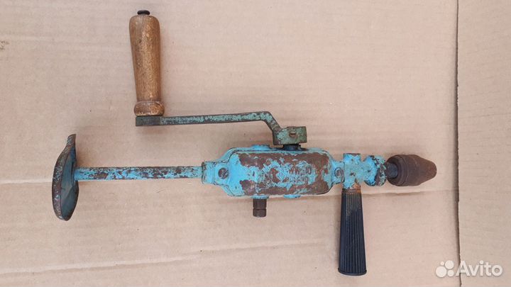 Дрель ручная старинная польша