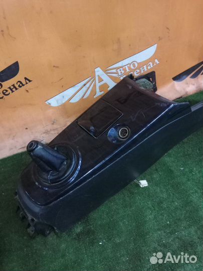 Консоль кпп Mitsubishi Lancer 1.3