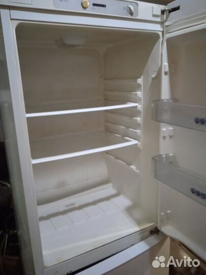 Холодильник