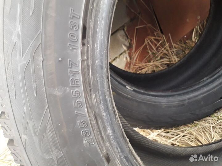 Yokohama Ice Guard Stud IG55 235/55 R17 103T