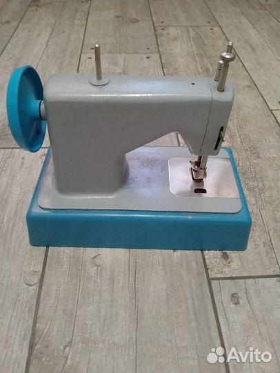 Швейная машинка детская СССР