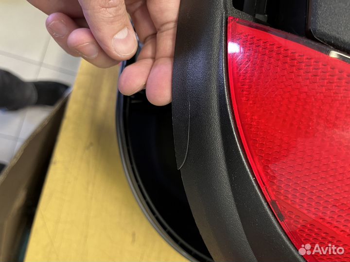 Кофр monolock 39 л Givi Black-Red (E370N)