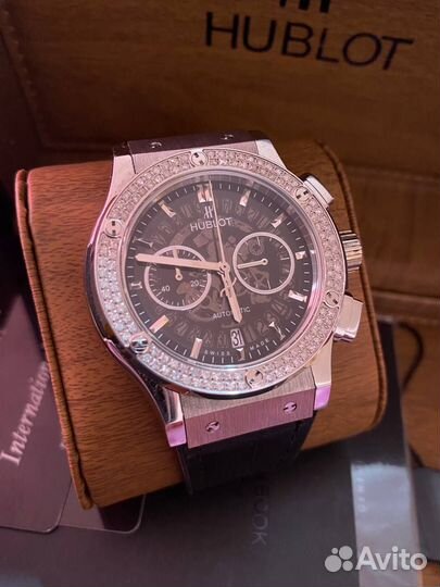 Часы мужские с бриллиантами