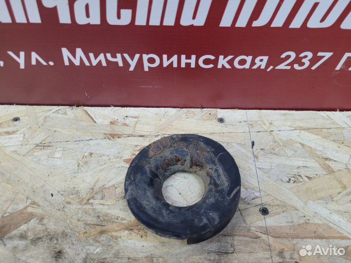 Верхняя опора пружины задняя Renault Logan