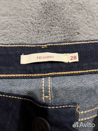 Джинсы levis 711 skinny