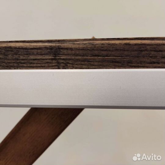 Светильник настольный