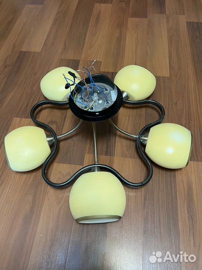 Люстра потолочная