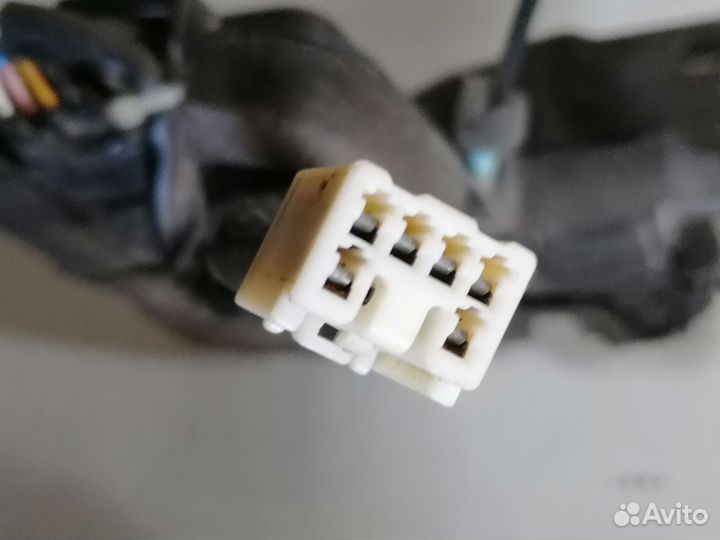 Замок двери Mazda Cx-7 2006-2012, задний правый