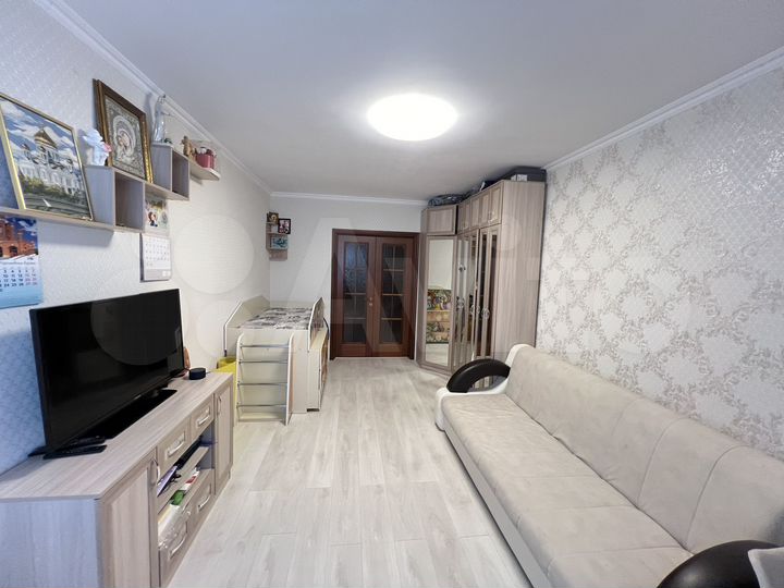 3-к. квартира, 74 м², 1/16 эт.