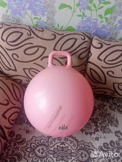 Мяч спортивный надувной