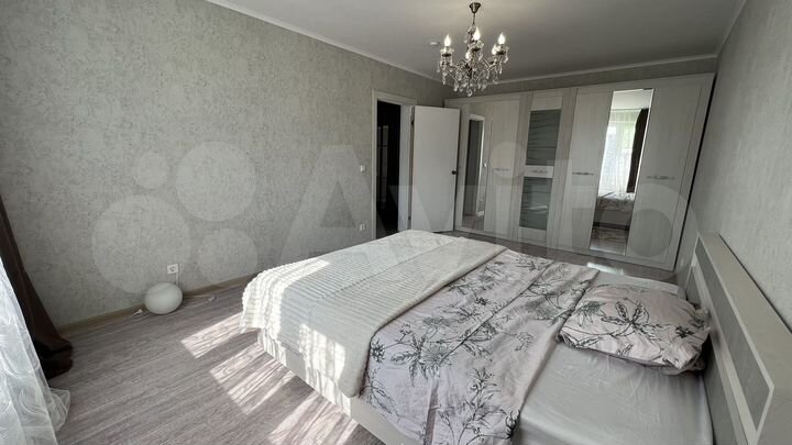 2-к. квартира, 60 м², 2/16 эт.