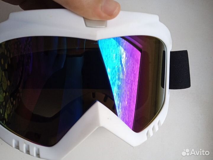 Очки спортивные