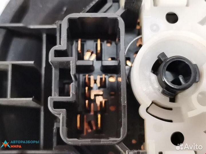 Блок управления печки / климат-контроля Toyota XP9