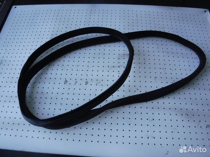 Уплотнитель проёма Mercedes W164 Ml