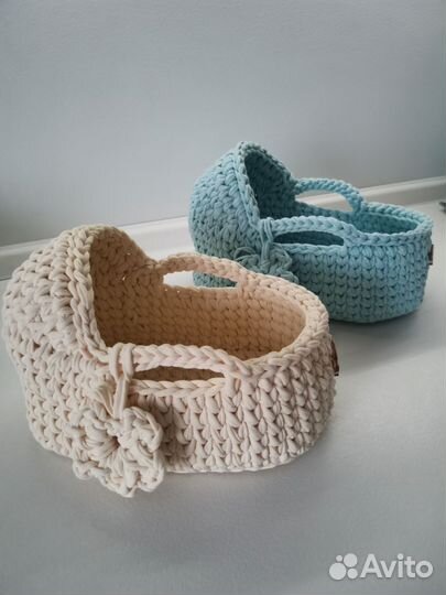 Люлька из трикотажной пряжи для куклы