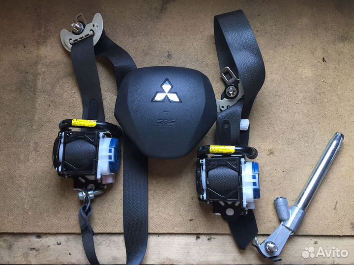 Подушка в руль Митсубиси Аутлендер 3 gf