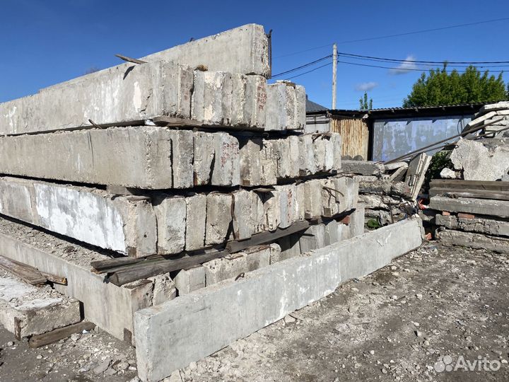 Балка бетонная