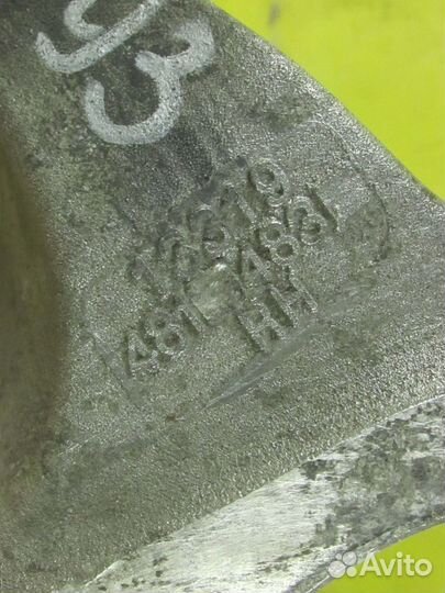 Кулак поворотный правый на Chevrolete Cruze