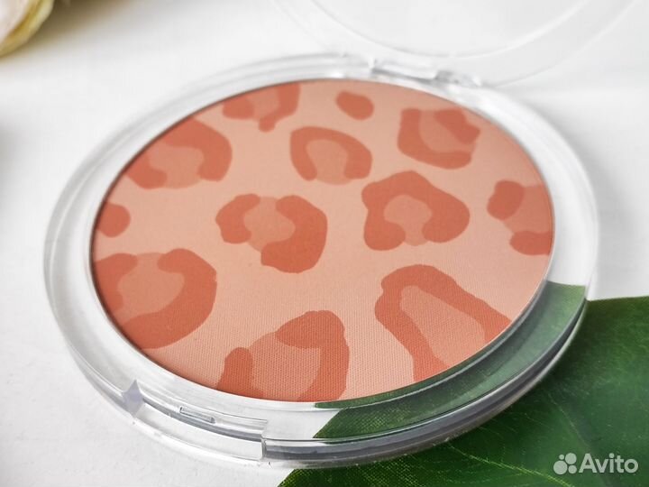 Бронзер кисть essence bronzed this way