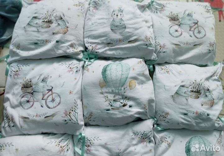 Бортики в кроватку