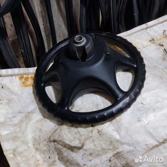 Продам руль с подушкой безопасности пежо