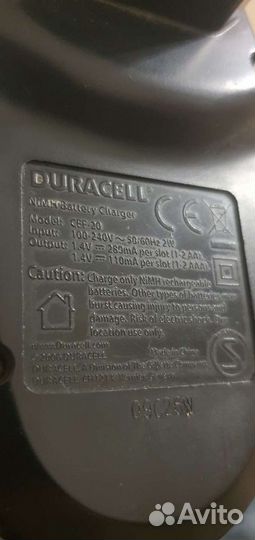 Зарядное устройство Duracell для батареек