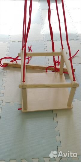 Качели подвесные деревянные