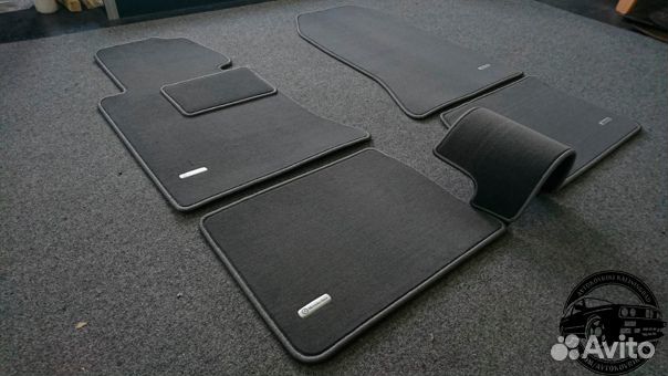 Серые автомобильные коврики для Mercedes-Benz w124
