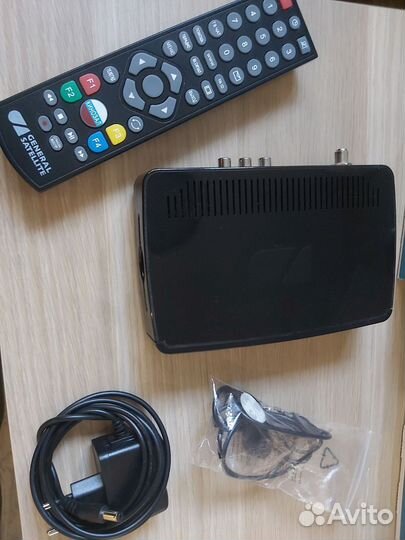 Ресивер триколор / цифровой спутниковый приёмник