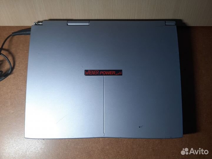 Ретро ноутбук Asus L7200