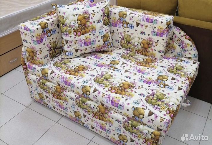 Детский диван б/у