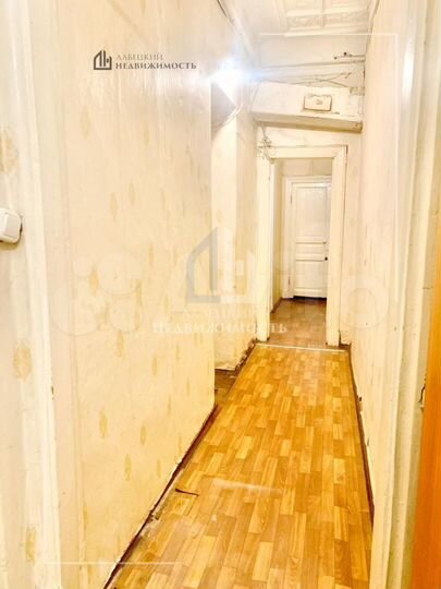 Комната 26,6 м² в 7-к., 4/6 эт.