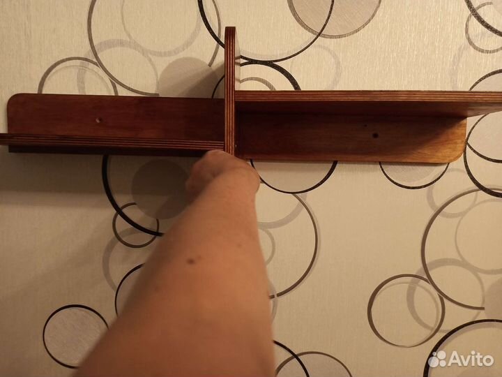 Полка настенная деревянная для цветов