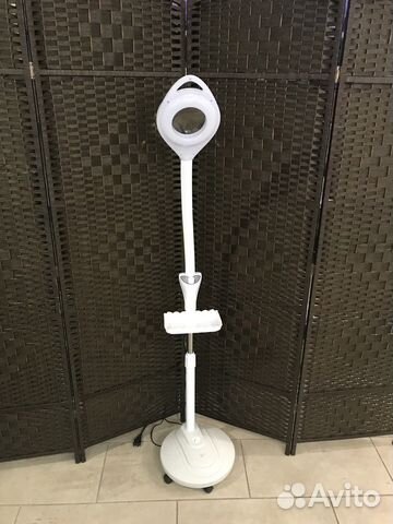 Лампа лупа напольная с регулировкой яркости