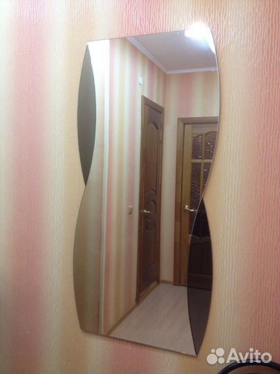 Зеркало парикмахерское