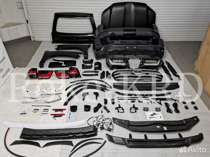 Рестайлинг Toyota Land Cruiser 300 в Наличии