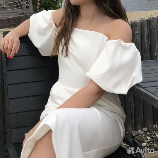Платье вечернее белое