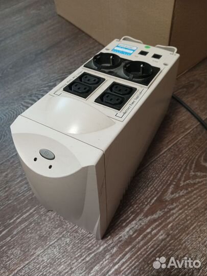 Ибп Ippon Back Combo Pro 600