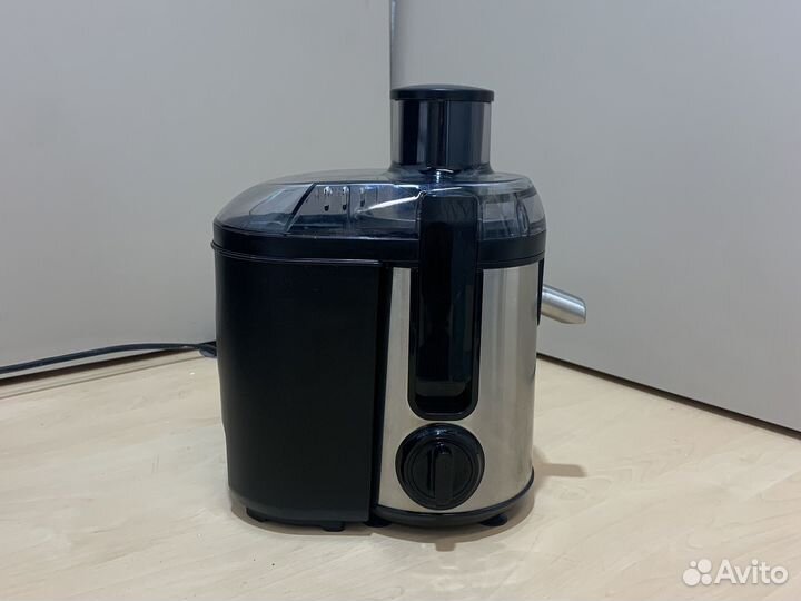 Центробежная соковыжималка Moulinex JU 420