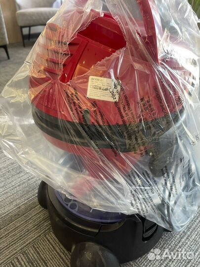 Моющий пылесос новый