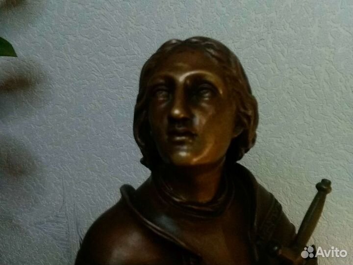 Бронзовая статуэтка Жанны Дэарк,Франция
