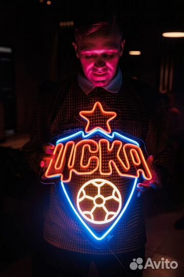 Неоновая вывеска под Ваш проект